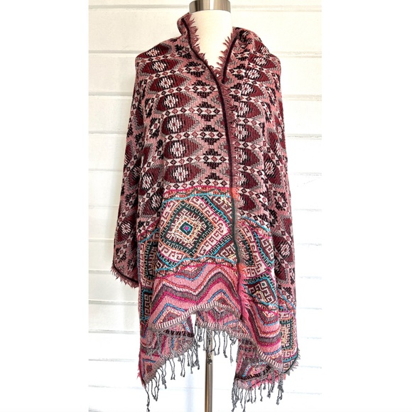 FREE PEOPLE Large Ethnic Tribal Pattern Wrap Shawl Scarf 70"L x 25"W - Picture 1 of 9
